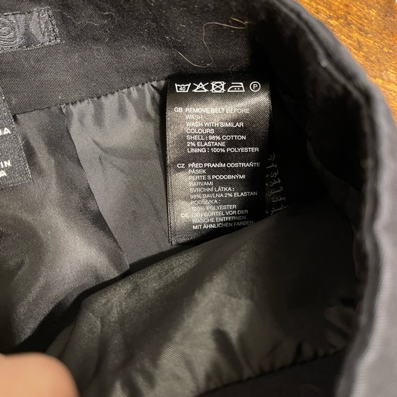 Black Skirt size 12 H&M Straight Knee length - Picture 7 of 7